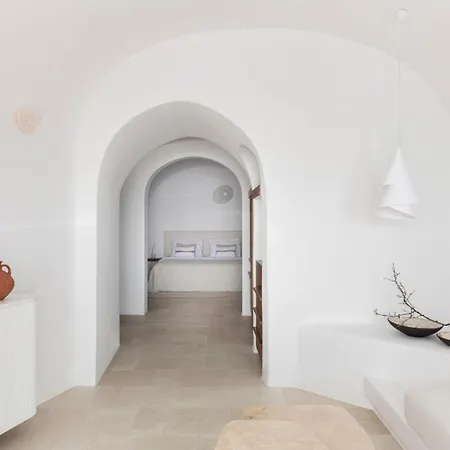 Canaves Ena - Small Luxury Of The World Oia (Santorini)