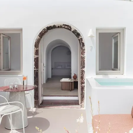 Canaves Ena - Small Luxury Of The World Oia (Santorini)