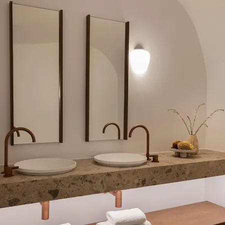 Canaves Ena - Small Luxury Of The World Oia (Santorini)