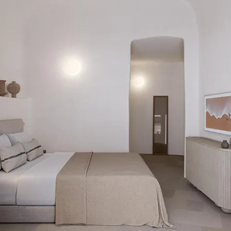 Отель Canaves Ena - Small Luxury Of The World 5*