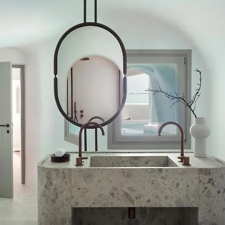 Отель Canaves Ena - Small Luxury Of The World
